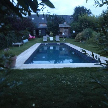 Beatrice'S Gardens Bed & Breakfast Nivelles Dış mekan fotoğraf